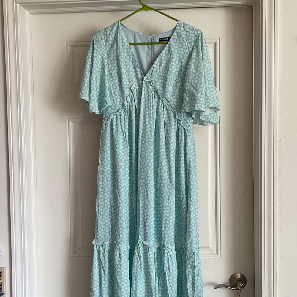 Never worn light blue shell print maxi dress